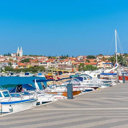 2 Bedroom Cozy In Apartmán Medulin