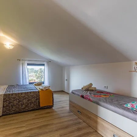 2 Bedroom Cozy In * Medulin