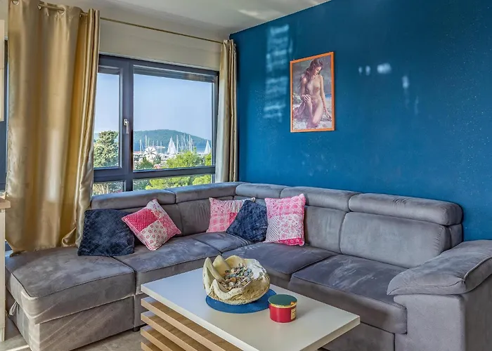 2 Bedroom Cozy In * 梅杜林